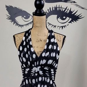 Flirty black & white polka dot dress 👗 ***never woren***